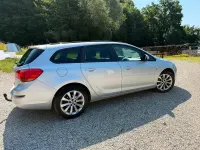 Gebraucht Opel Astra 140 PS (102 kW) 2012 Silber Kombi