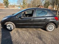 Gebraucht Peugeot 207 73 PS (53 kW) 2007 Schwarz Kleinwagen