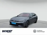 Gebraucht VW Passat R-line 193 PS (141 kW) 2025 Diabasgrau metallic Kombi