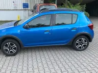 Gebraucht Dacia Sandero Celebration 90 PS (66 kW) 2019 Blau Limousine