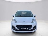 Gebraucht Peugeot 107 Active 68 PS (50 kW) 2013 Weiss 068/deckende lackierung Kleinwagen