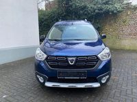 Gebraucht Dacia Dokker Celebration 116 PS (85 kW) 2018 Blau Van / Kleinbus