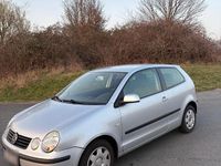 Gebraucht VW Polo 63 PS (46 kW) 2003 Grau Kleinwagen