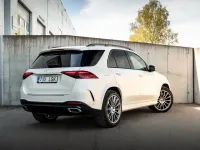 Gebraucht Mercedes GLE450 AMG AMG 367 PS (269 kW) 2023 Weiß SUV