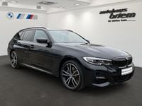 Gebraucht BMW 330e M Sport 292 PS (214 kW) 2021 Saphirschwarz Kombi
