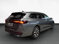 Gebraucht VW Passat Business 150 PS (110 kW) 2026 Grau Kombi