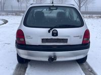 Gebraucht Opel Corsa 65 PS (47 kW) 1998 Silber Kleinwagen