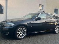 Gebraucht BMW 325 204 PS (150 kW) 2010 Schwarz Kombi