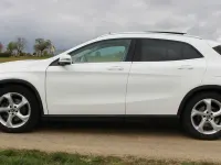 Gebraucht Mercedes GLA220 184 PS (135 kW) 2018 Weiß SUV