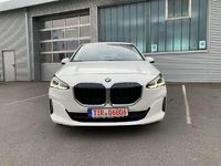 Gebraucht BMW 216 122 PS (89 kW) 2024 Weiß Van / Kleinbus