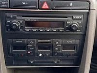 Gebraucht Audi A4 163 PS (119 kW) 2003 Grau Kombi