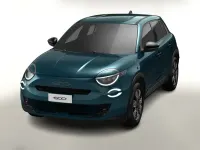 Neu Fiat 600 110 PS (80 kW) 2026 Grün metallic SUV