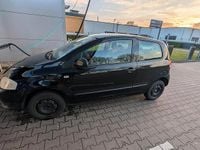 Usata VW Fox 75 CV (55 kW) 2005 Nero Utilitaria