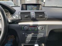 Gebraucht BMW 120 Cabriolet Performance 170 PS (125 kW) 2011 Rot Cabrio