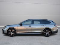 Gebraucht VW Passat R-line 150 PS (110 kW) 2024 Grau Kombi