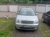 Gebraucht Opel Meriva 105 PS (77 kW) 2004 Silber Van / Kleinbus