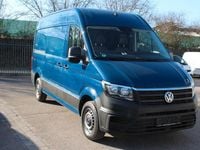 Gebraucht VW Crafter 140 PS (102 kW) 2022 Deep ocean blue Van