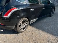 Gebraucht Lancia Delta 120 PS (88 kW) 2010 Schwarz Kleinwagen