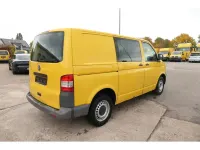 Gebraucht VW T5 84 PS (61 kW) 2011 Ginstergelb r1032 Van