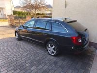 Gebraucht Skoda Superb Elegance 140 PS (102 kW) 2014 Schwarz Kombi