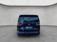 Gebraucht VW Multivan Style 150 PS (110 kW) 2025 Schwarz Van
