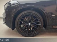 Gebraucht BMW X5 M Sport 530 PS (389 kW) 2024 Saphirschwarz SUV