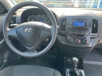 gebraucht Hyundai i30 cw 1.4 Edition Plus Klima Tüv Kombi