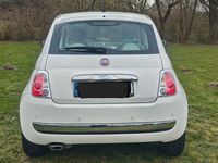 Gebraucht Fiat 500 Lounge 69 PS (50 kW) 2011 Weiß Kleinwagen