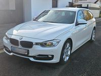 Gebraucht BMW 330 Sport Line 258 PS (189 kW) 2014 Weiß Kombi