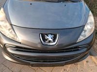 Gebraucht Peugeot 207 95 PS (69 kW) 2011 Grau Limousine
