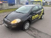 Gebraucht Fiat Punto 65 PS (47 kW) 2011 Schwarz Kleinwagen