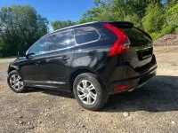 Używany Volvo XC60 Summum 190 KM (139 kW) 2017 Czarny SUV