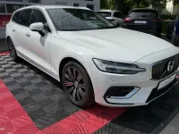 Gebraucht Volvo V60 253 PS (186 kW) 2022 Ice white Kombi