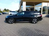 Używany Ford Focus Active X 116 KM (85 kW) 2024 Czarny Sedan/Limuzyna