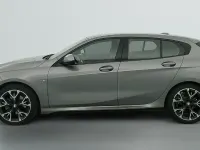 Gebraucht BMW 120 M Sport 163 PS (119 kW) 2025 Skyscraper grau Kleinwagen