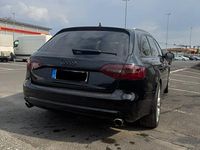 Gebraucht Audi A4 S-Line 179 PS (131 kW) 2012 Schwarz Kombi