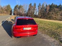 Gebraucht Volvo XC60 190 PS (139 kW) 2019 Rot SUV