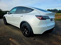 Gebraucht Tesla Model Y RWD 188 kW (256 PS) 2023 Weiß SUV
