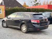 Gebraucht Toyota Avensis 147 PS (108 kW) 2011 Schwarz Kombi