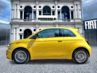 Neu Fiat 500 Icon 65 PS (47 kW) 2026 Gelb