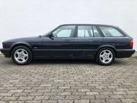 Gebraucht BMW 520 Executive 150 PS (110 kW) 1996 Grau Kombi