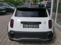Neu Renault 4 E-Tech Komfort 77 kW (106 PS) 2026 Arktisweiß mit schwarzem dach SUV