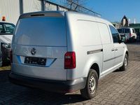 Gebraucht VW Caddy Maxi 102 PS (75 kW) 2016 Silber Van / Kleinbus