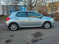 Gebraucht Toyota Auris 124 PS (91 kW) 2009 Grün Kleinwagen