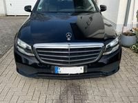 Gebraucht Mercedes E200 150 PS (110 kW) 2017 Schwarz Limousine