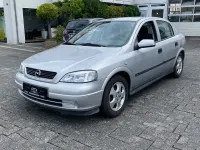 Gebraucht Opel Astra 75 PS (55 kW) 1999 Silber Limousine