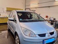 Gebraucht Mitsubishi Colt Motion 95 PS (69 kW) 2006 Silber Van / Kleinbus