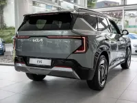 Second-hand Kia EV5 Earth 160 kW (218 CP) 2026 Verde SUV