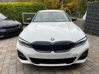 Gebraucht BMW 320 M Sport 190 PS (139 kW) 2021 Alpinweiss Kombi