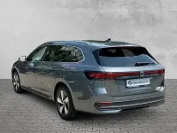 Gebraucht VW Passat Business 150 PS (110 kW) 2025 Grau Kombi